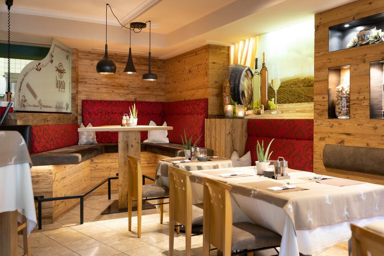 La Pasta Restaurant Hotel